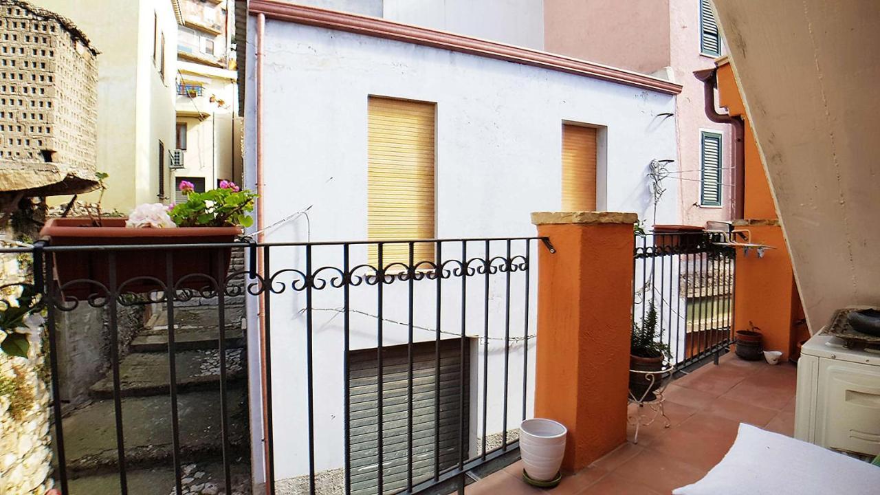 Casa Vacanza La Posadina Baunei Exterior foto